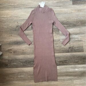 NWT Magaschoni Mauve Ribbed Knit Dress